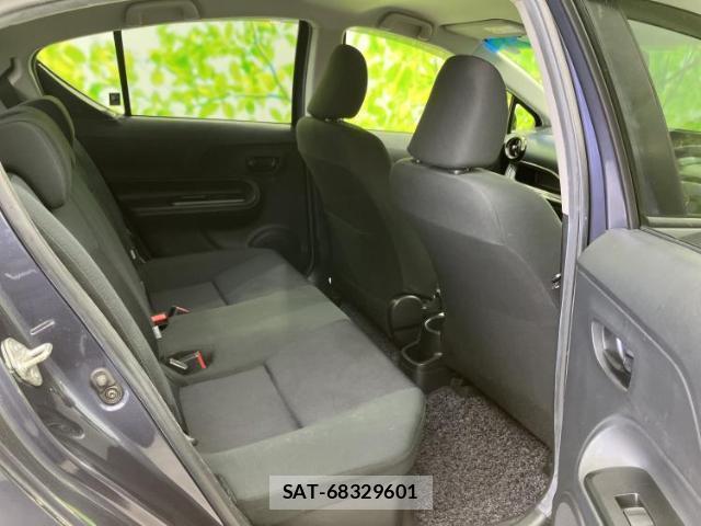 Toyota AQUA 2015-06 8225438-5