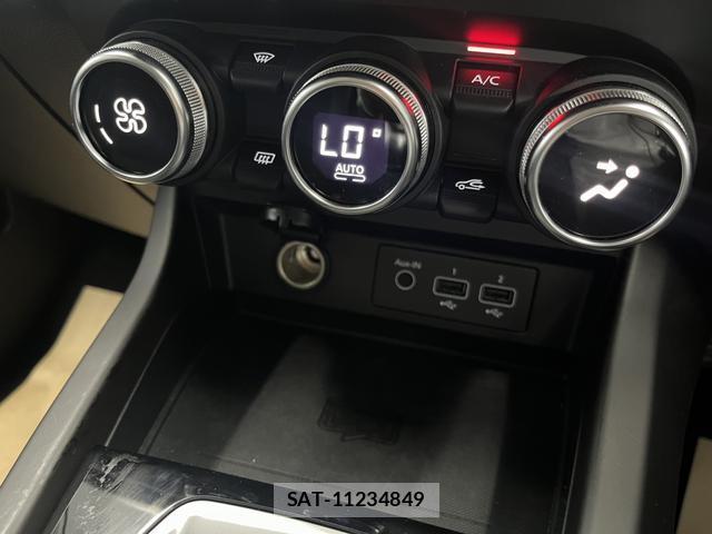 Renault Arkana 2024-07 8223706-13