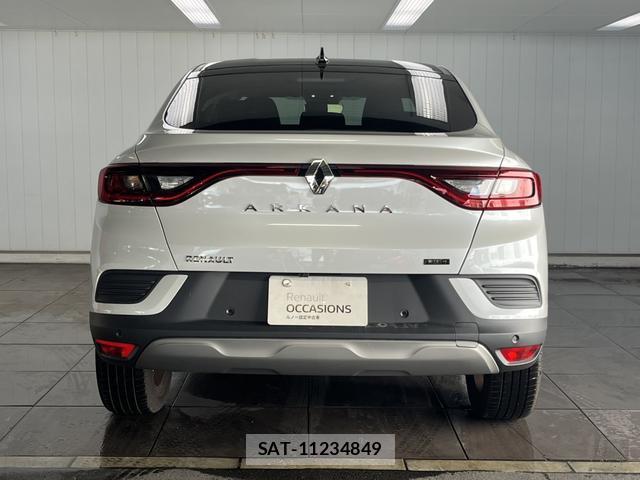 Renault Arkana 2024-07 8223706-15