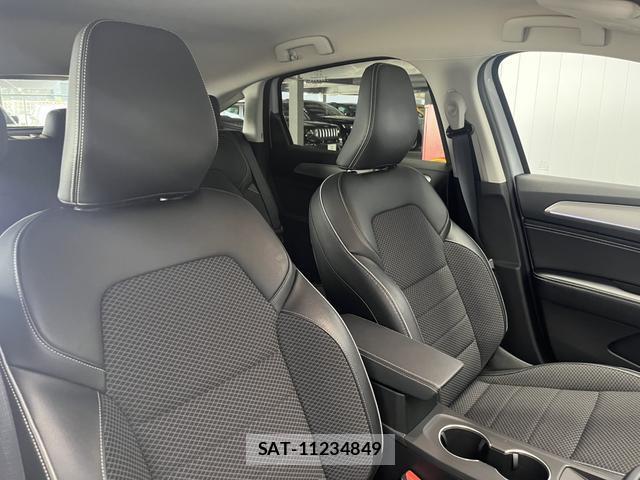 Renault Arkana 2024-07 8223706-3