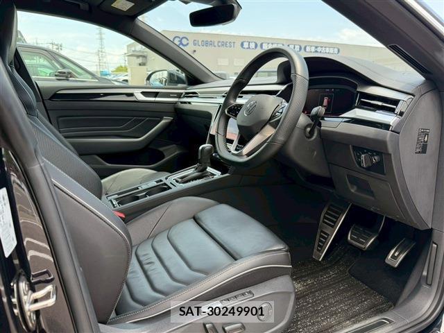 VolksWagen ARTEON 2022-02 8216749-12