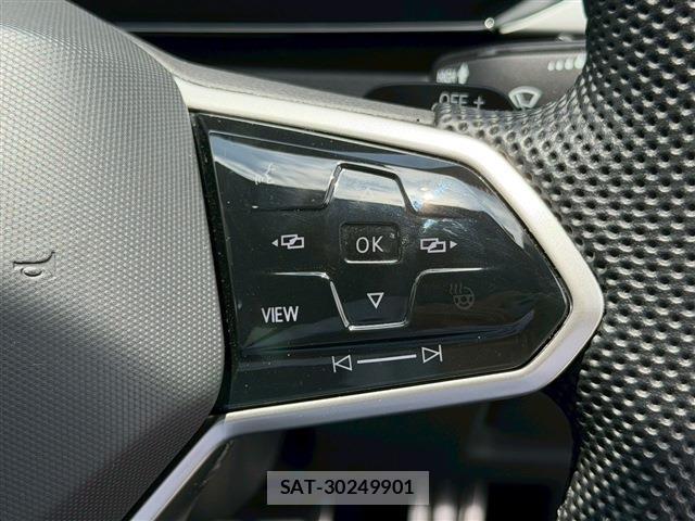 VolksWagen ARTEON 2022-02 8216749-19