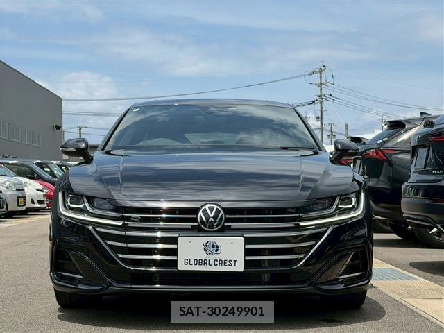VolksWagen ARTEON 2022-02 8216749-3