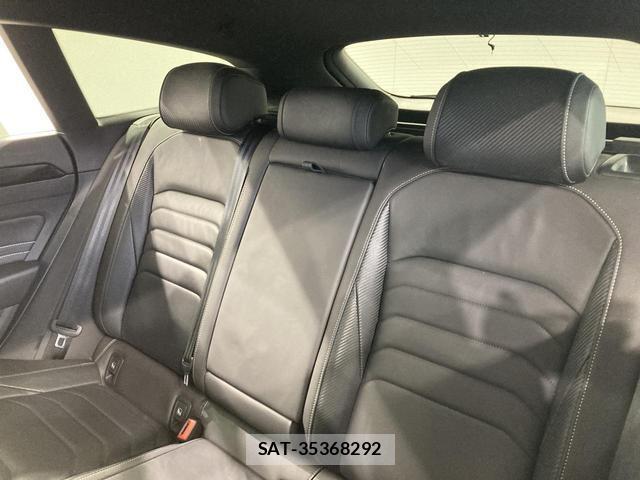 VolksWagen ARTEON 2021-07 8222478-10