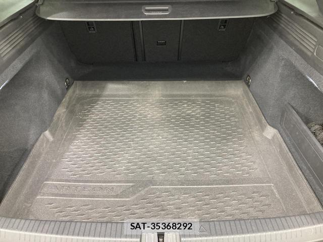 VolksWagen ARTEON 2021-07 8222478-12