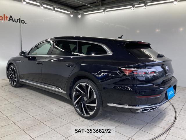 VolksWagen ARTEON 2021-07 8222478-15