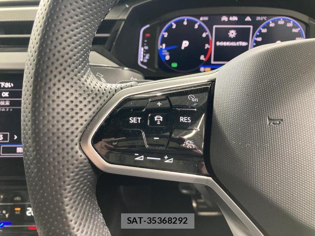 VolksWagen ARTEON 2021-07 8222478-7