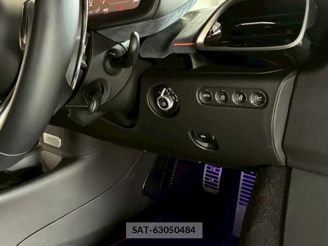 McLaren Artura 2023-06 8221459-17