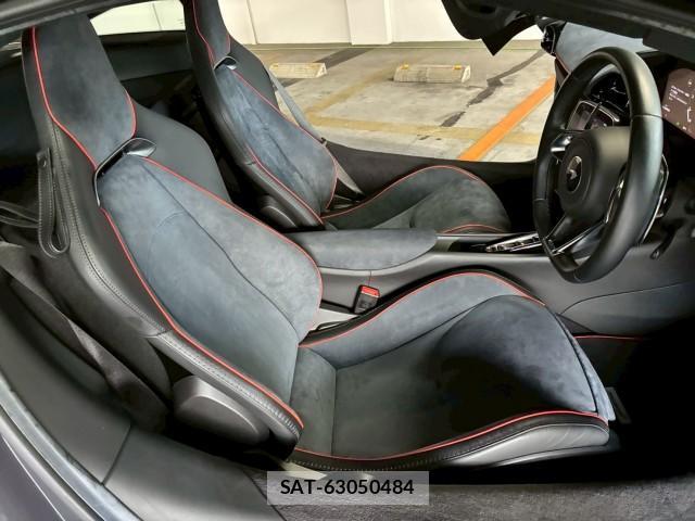McLaren Artura 2023-06 8221459-3