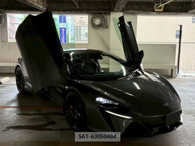 McLaren Artura 2023-06 8221459-5