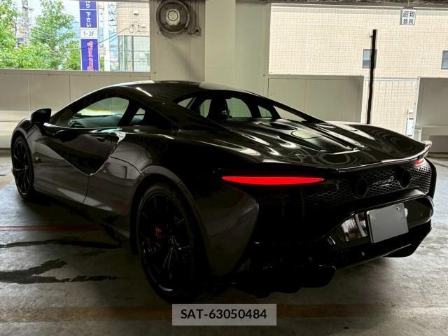 McLaren Artura 2023-06 8221459-7
