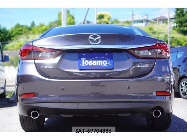Mazda ATENZA 2018-02 8216145-1