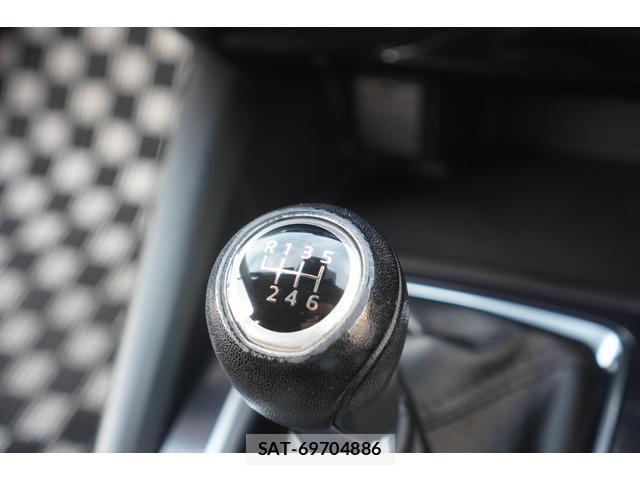 Mazda ATENZA 2018-02 8216145-18