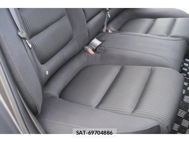 Mazda ATENZA 2018-02 8216145-6
