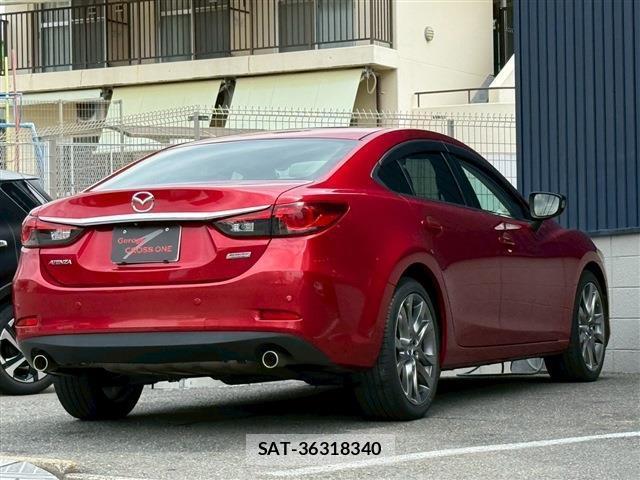 Mazda ATENZA 2014-06 8223199-1