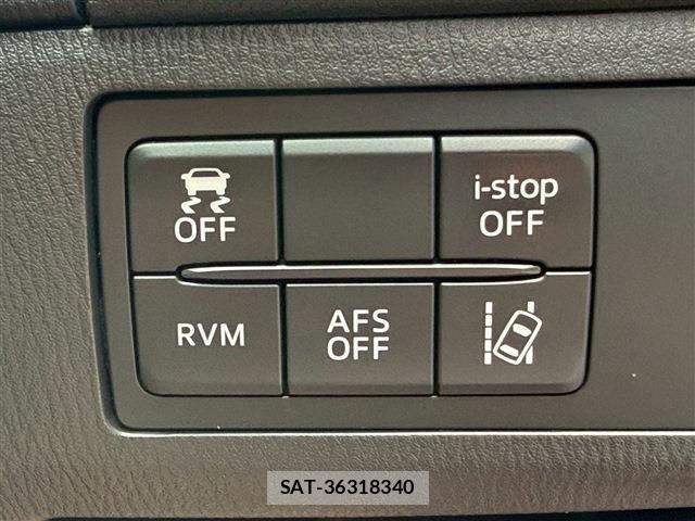 Mazda ATENZA 2014-06 8223199-12