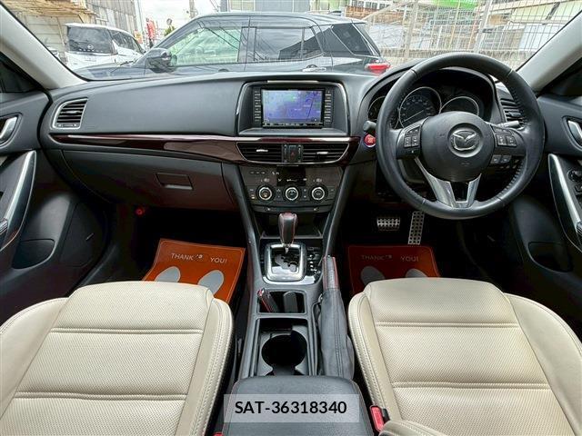 Mazda ATENZA 2014-06 8223199-2