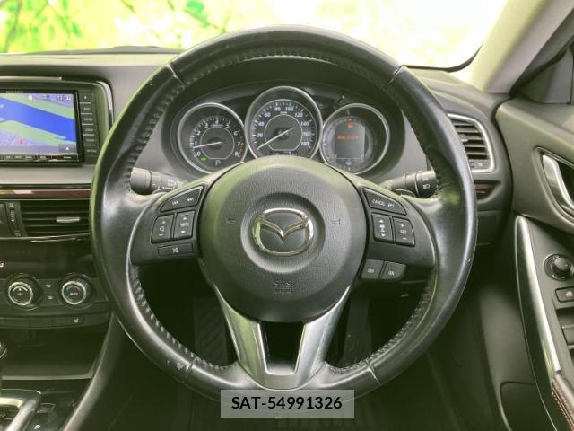 Mazda ATENZA 2014-01 8225481-14