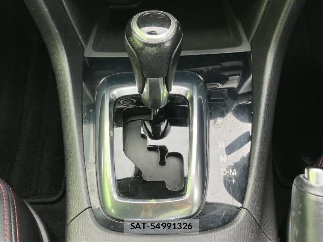 Mazda ATENZA 2014-01 8225481-17