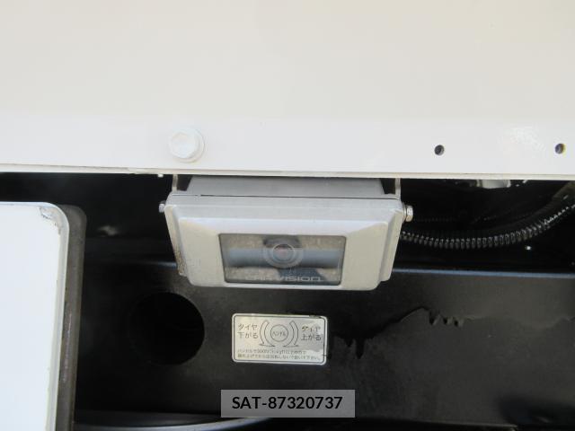Nissan ATLAS 2015-01 8216291-12