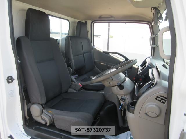 Nissan ATLAS 2015-01 8216291-13