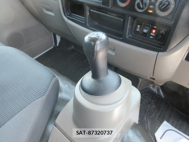 Nissan ATLAS 2015-01 8216291-19