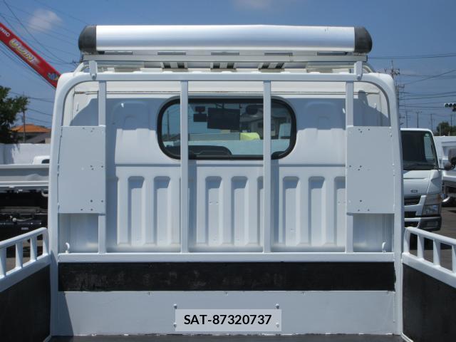 Nissan ATLAS 2015-01 8216291-9