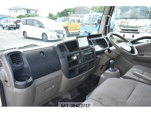 Nissan ATLAS 2010-07 8218450-10