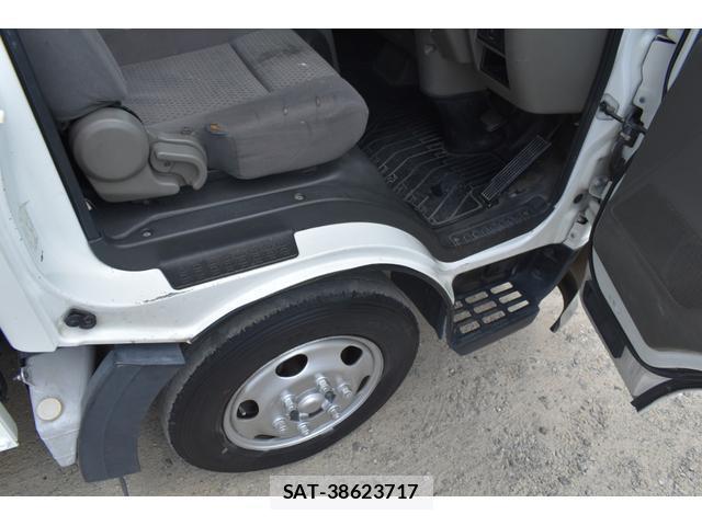 Nissan ATLAS 2010-07 8218450-14