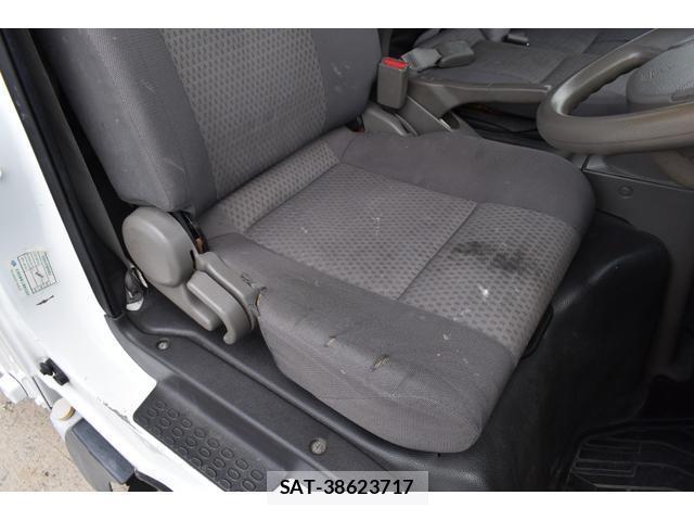 Nissan ATLAS 2010-07 8218450-16