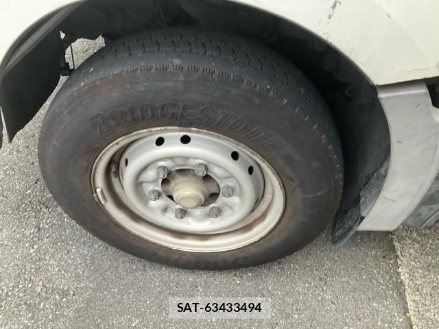 Nissan ATLAS 2015-09 8219631-12