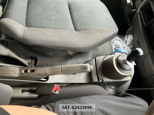 Nissan ATLAS 2015-09 8219631-14