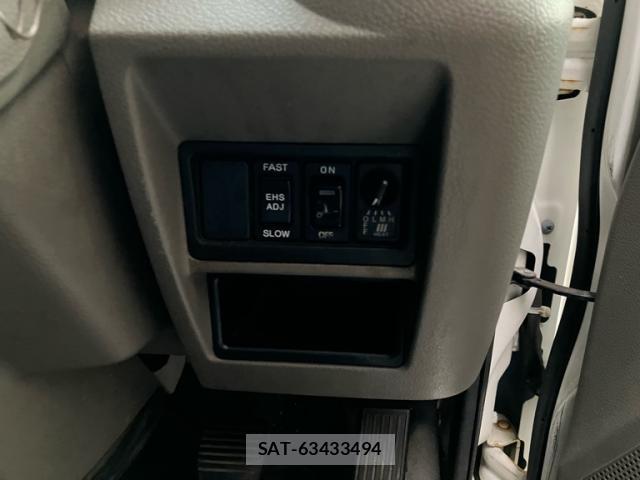 Nissan ATLAS 2015-09 8219631-6