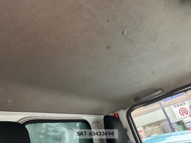 Nissan ATLAS 2015-09 8219631-9