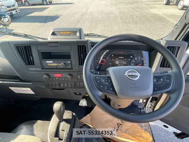 Nissan ATLAS 2025-11 8224755-10