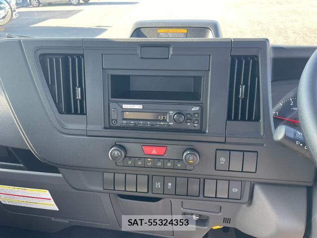 Nissan ATLAS 2025-11 8224755-13
