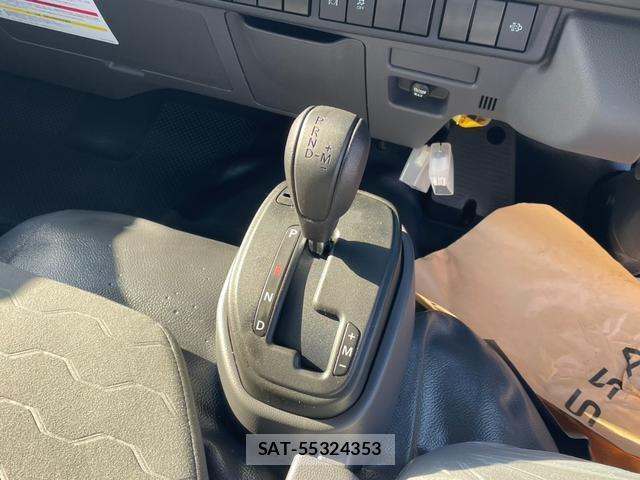 Nissan ATLAS 2025-11 8224755-15