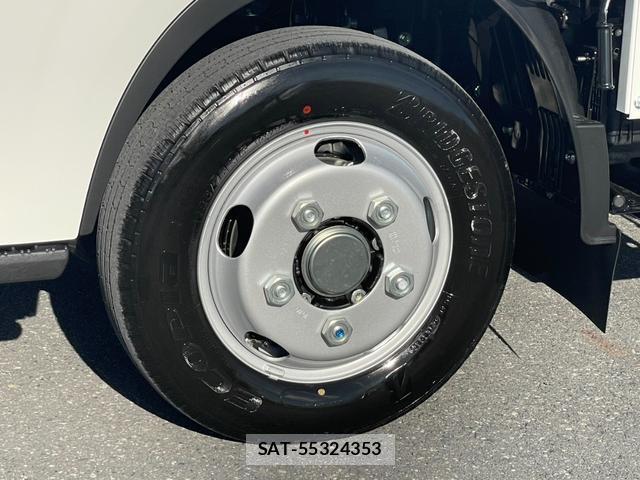 Nissan ATLAS 2025-11 8224755-16