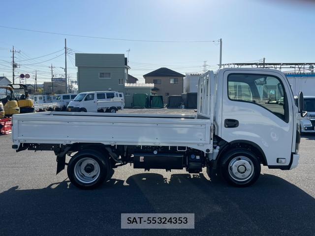 Nissan ATLAS 2025-11 8224755-3
