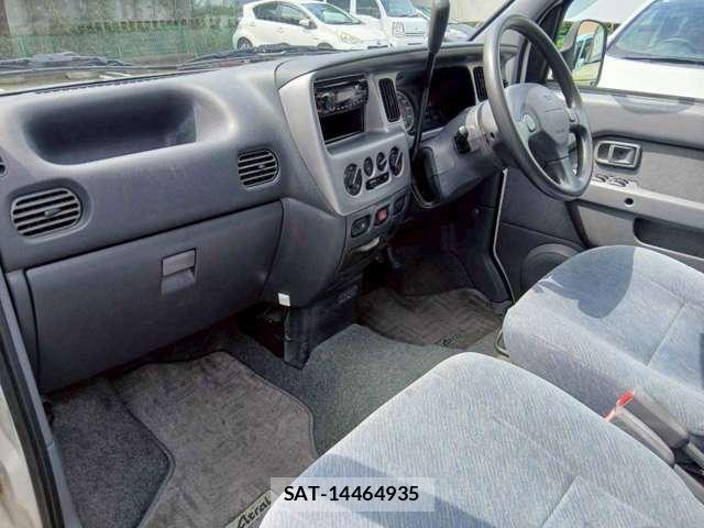Daihatsu ATRAI WAGON 2005-06 8216859-16