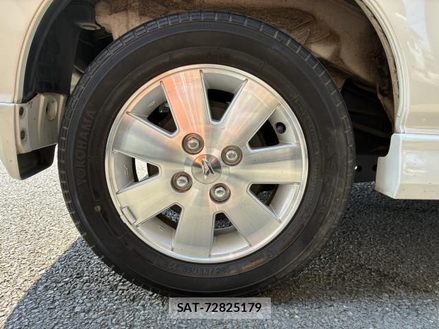 Daihatsu ATRAI WAGON 2018-02 8217122-19