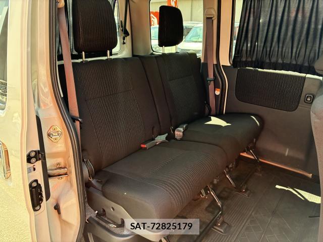Daihatsu ATRAI WAGON 2018-02 8217122-6