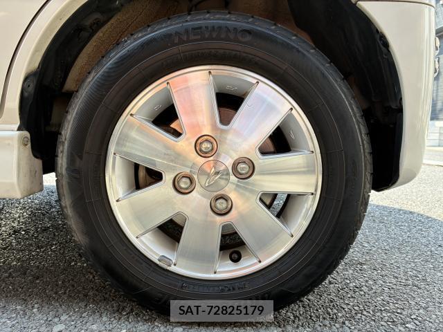 Daihatsu ATRAI WAGON 2018-02 8217122-8