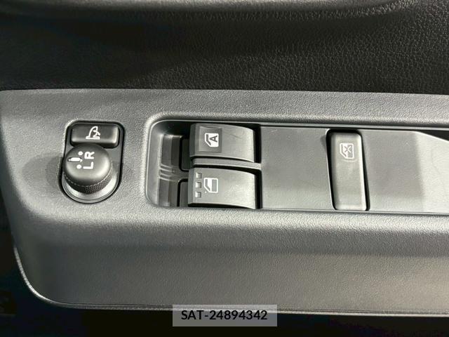 Daihatsu ATRAI 2025-12 8216897-7