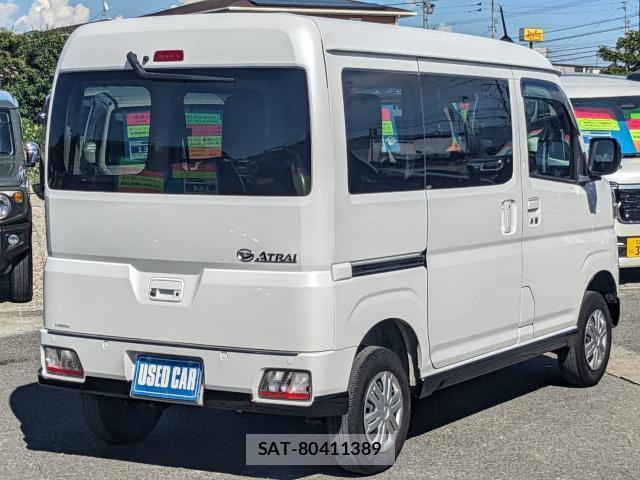 Daihatsu ATRAI 2022-01 8218776-3