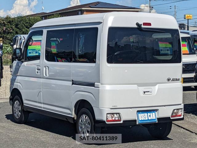 Daihatsu ATRAI 2022-01 8218776-5