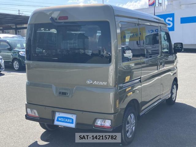 Daihatsu ATRAI 2023-04 8221760-2