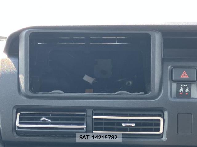Daihatsu ATRAI 2023-04 8221760-8