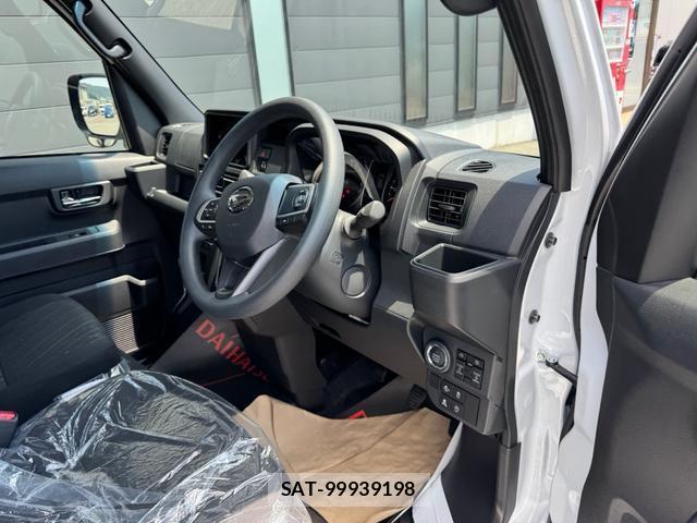 Daihatsu ATRAI 2026-06 8223537-17