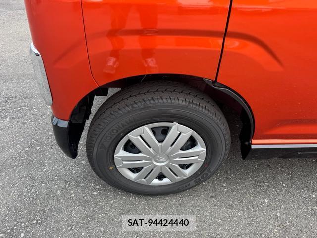 Daihatsu ATRAI 2026-06 8223538-3